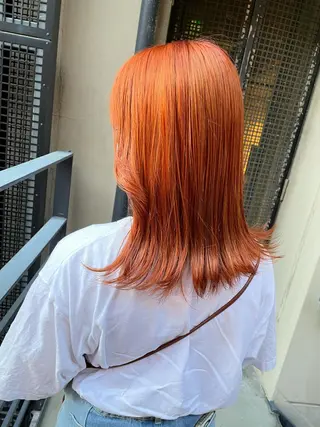 ミディアム 大内 志穂のヘアスタイル