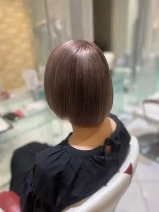 ショート カラー ボブ/ハイトーン髪質 改善/越谷✨クラモチのヘアスタイル