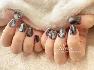 ネイル フルリール 【プライベートサロンのネイルデザイン