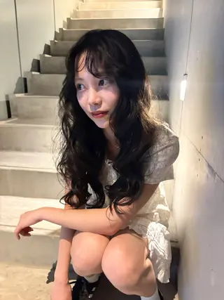 ロング ハイトーン レイヤー🎀meiのヘアスタイル