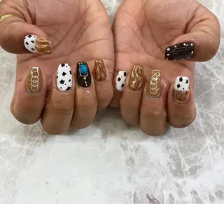 ネイル berry nail所属・Jily ジェイリーのネイルデザイン