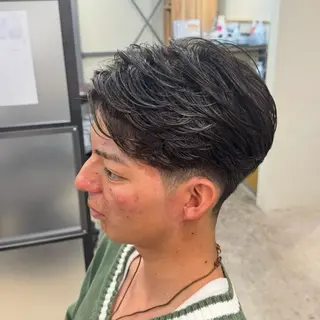 ショート 梅本 淑人のヘアスタイル