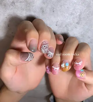 ネイル ﾈｲﾙﾙｰﾑﾘｯｶ 𝐦𝐚𝐲𝐮のネイルデザイン