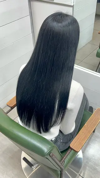 ロング カラー ヘアアレンジ インナー×縮毛矯正 ピンクカラー澤井里菜のヘアスタイル