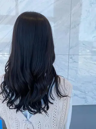 カラー 亀井 菜々花のヘアスタイル