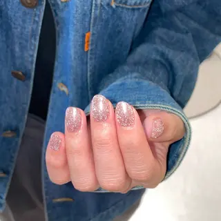 ネイル Ami 🦥のネイルデザイン