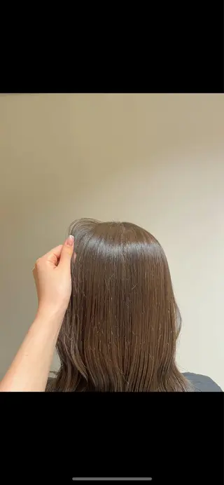 セミロング カラー 新宿 Chiakiのヘアスタイル