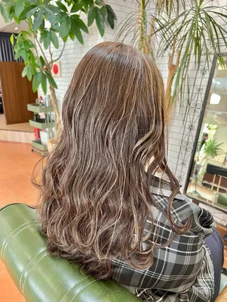 ロング カラー 石井 佑樹のヘアスタイル