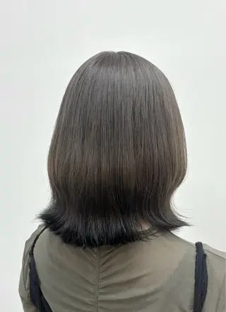 セミロング カラー 【sica】 チナのヘアスタイル