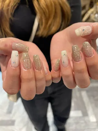 ネイル ユナ🌙 nailのネイルデザイン