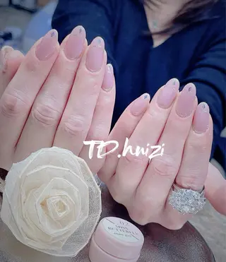 ミディアム めぐみのネイルサロン 惠のネイルデザイン