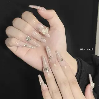 ネイル HIN NAILのネイルデザイン