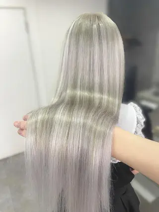 ロング カラー ハイトーンエクステ 🎩カズキ🎩のヘアスタイル