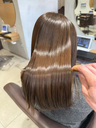 セミロング カラー パーマ 神﨑優希 /髪質改善/艶カラーのヘアスタイル