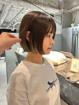 ショート 美髪矯正/艶カラー ボブ/栄/鐘ヶ江純也のヘアスタイル