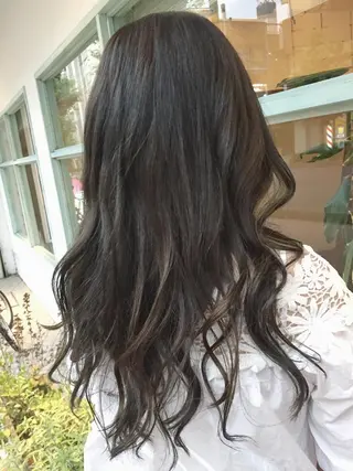 ロング カラー ◇おの あすか◇のヘアスタイル