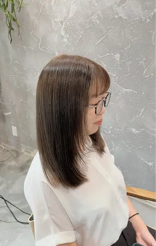 セミロング カラー classika ERIの眉毛・アイブロウイメージ