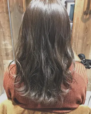 ミディアム カラー BRICK所属・［BRICK］Yui ナチュラル系の極みのヘアスタイル