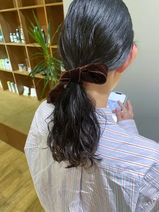 ミディアム パーマ 大橋 芽衣のヘアスタイル