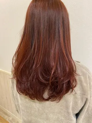 ロング カラー 宮内 真乃のヘアスタイル