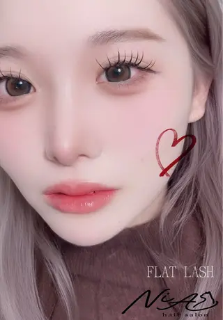 マツエク・マツパ hair & eyelash NiA所属・eyelashNiA Rinaのマツエク・マツパデザイン