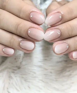 ネイル 會田 瑠衣のネイルデザイン