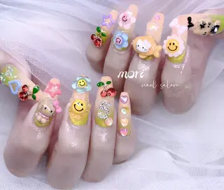 ネイル 森 ネイルサロンのネイルデザイン