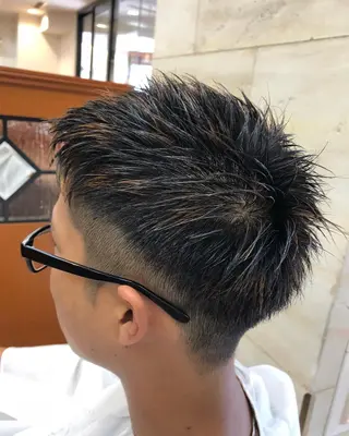 ショート 🌈透明感カラー🌈 🌟吉田祐介🌟のヘアスタイル