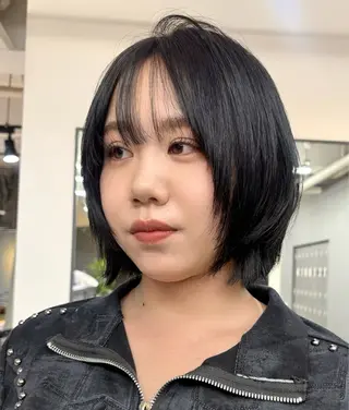 ショート 重里 瑠花のヘアスタイル