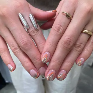 ネイル nailstudio eviz新宿店のネイルデザイン