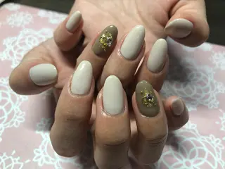 ネイル 西岡 杏のネイルデザイン