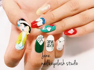 ネイル Yakko pas á pasのネイルデザイン