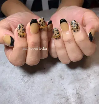 ネイル ﾈｲﾙﾙｰﾑﾘｯｶ 𝐦𝐚𝐲𝐮のネイルデザイン