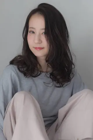 セミロング パーマ 鈴木 健太郎のヘアスタイル