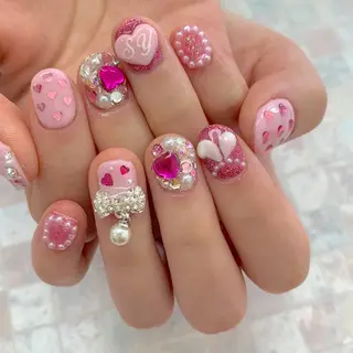 ネイル 五十嵐 美智のネイルデザイン