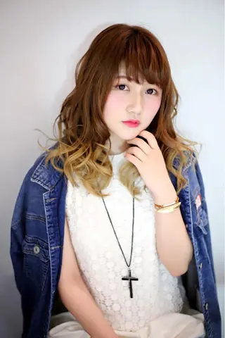 ミディアム セミロング ロング カラー Re:ta KANZOのヘアスタイル