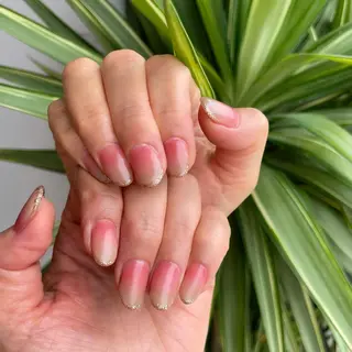 ネイル es nailのネイルデザイン