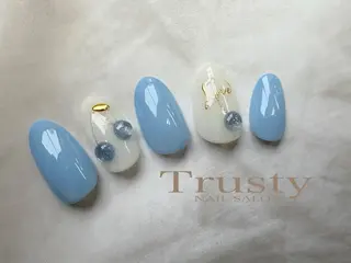 ネイル Trusty新小岩 杉山のネイルデザイン