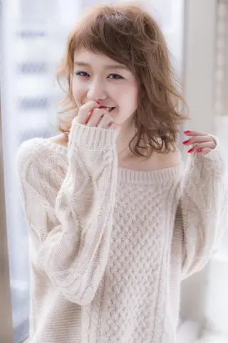 ミディアム セミロング カラー パーマ LEDマツエク/ アイブロウ/石原の眉毛・アイブロウイメージ