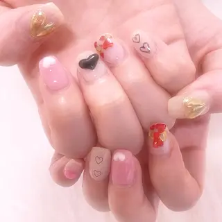 ネイル 梅島のネイル屋さん所属・梅島の ネイル屋さんのネイルデザイン