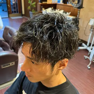 ショート パーマ SLAY men's HAIR shop所属・山下 徹のヘアスタイル