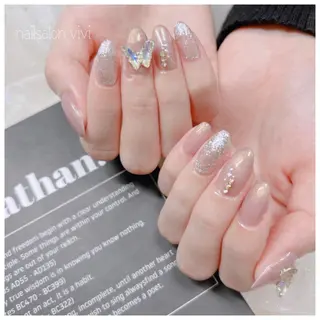 ネイル ＶＩＶＩ nailsalonのネイルデザイン