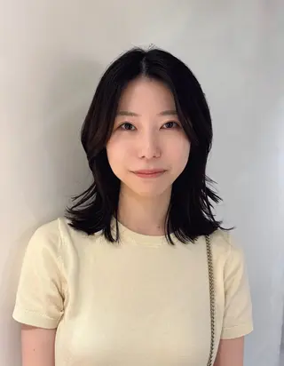 ミディアム 似合わせカット/ 艶カラー/いらみなのヘアスタイル