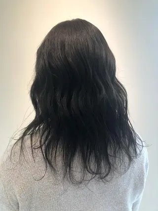 ミディアム EARTH長岡 🌼渡辺まい🌼のヘアスタイル