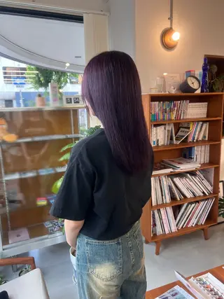 ロング カラー 石川 実咲のヘアスタイル