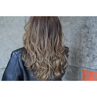 ミディアム カラー 加藤 利基のヘアスタイル