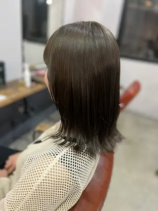 カラー あかね 髪質改善ストレートのヘアスタイル