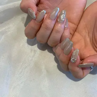 ネイル revia所属・ERI Nailistのネイルデザイン