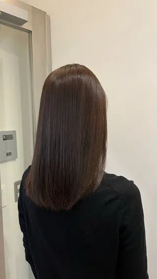 ミディアム カラー Garland 表参道所属・ミディアムレイヤー/ 艶カラー🎀　emiのヘアスタイル