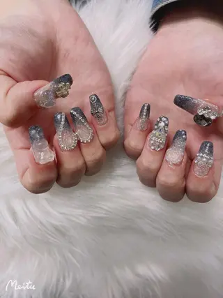 ネイル 菲菲ネイルサロン所属・FF フィフィネイルサロンのネイルデザイン